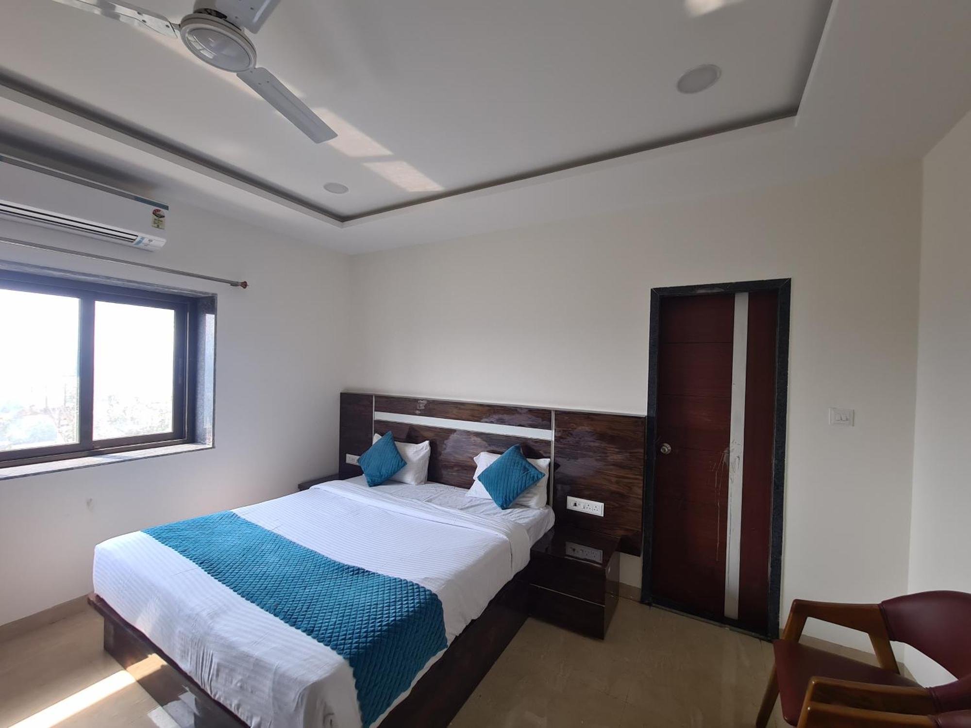 Hill View Hotel By Bil Lonavala Exterior photo