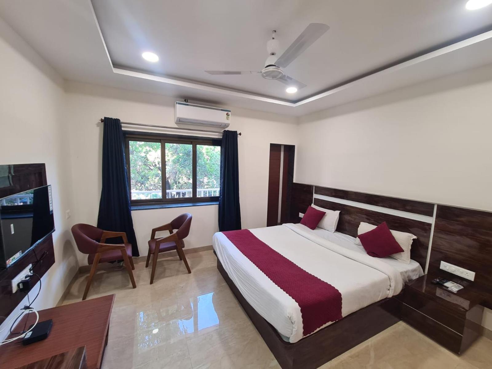 Hill View Hotel By Bil Lonavala Exterior photo