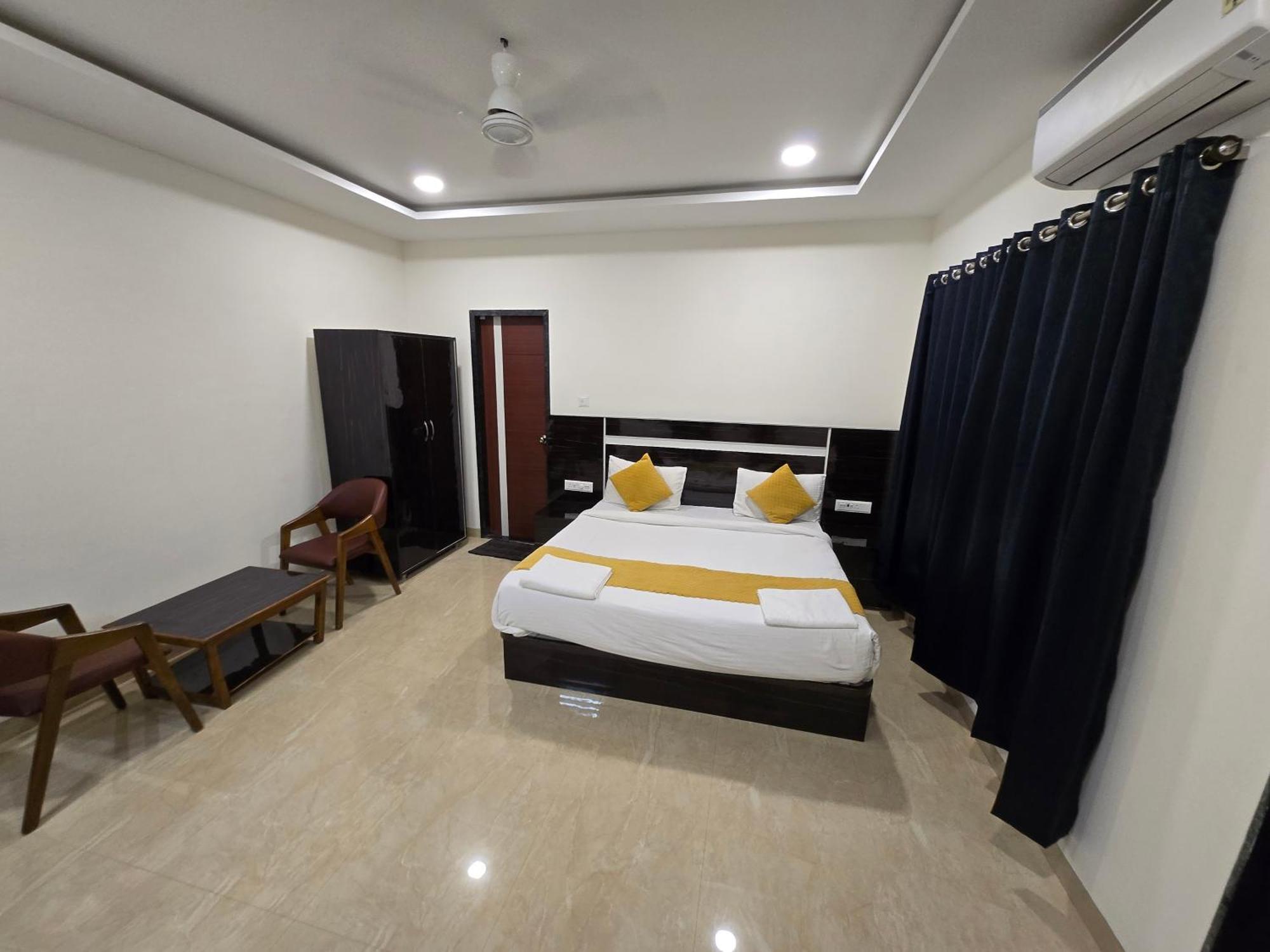 Hill View Hotel By Bil Lonavala Exterior photo