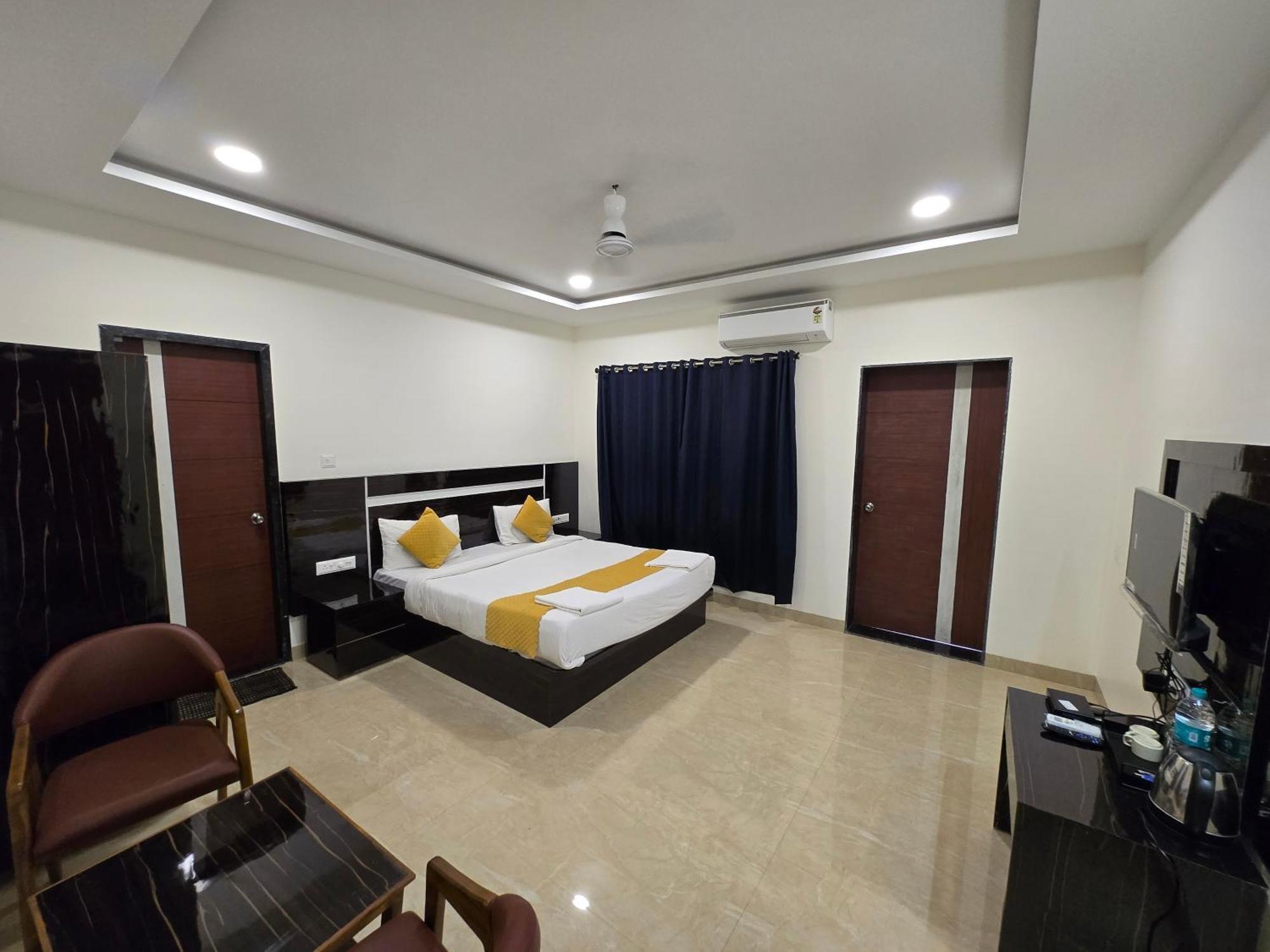Hill View Hotel By Bil Lonavala Exterior photo
