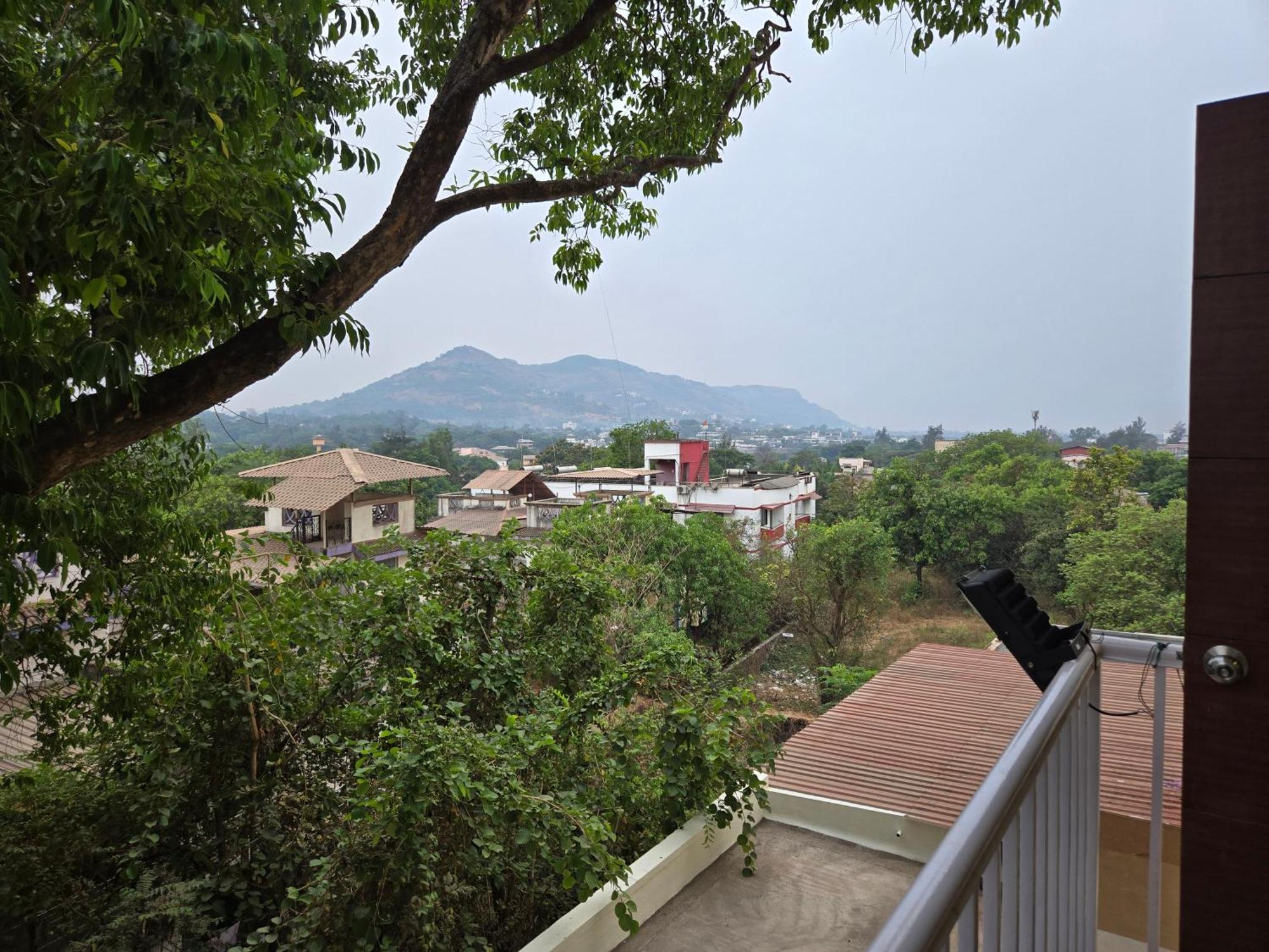 Hill View Hotel By Bil Lonavala Exterior photo